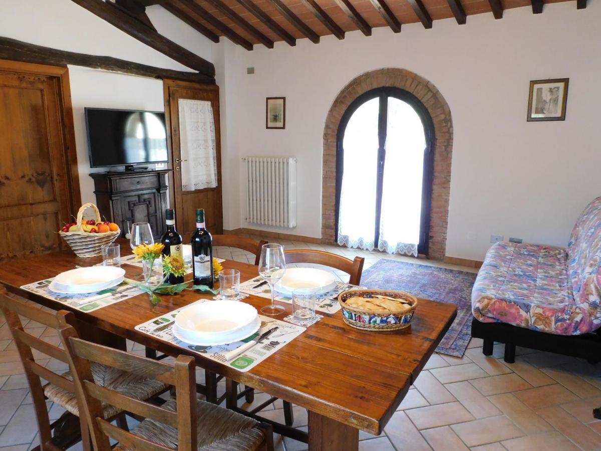 Casa Vacanze Senesi Σαν Τζιμινιάνο Εξωτερικό φωτογραφία