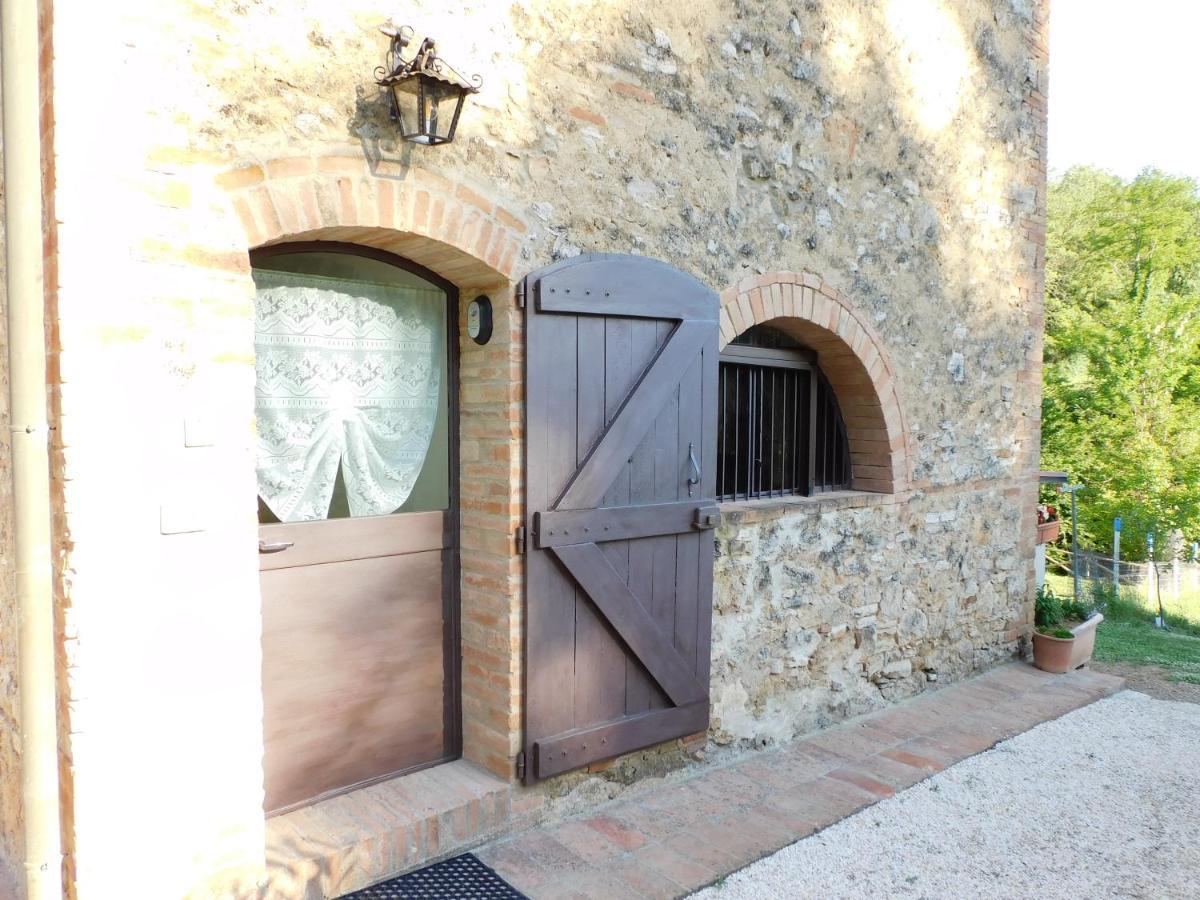 Casa Vacanze Senesi Σαν Τζιμινιάνο Εξωτερικό φωτογραφία