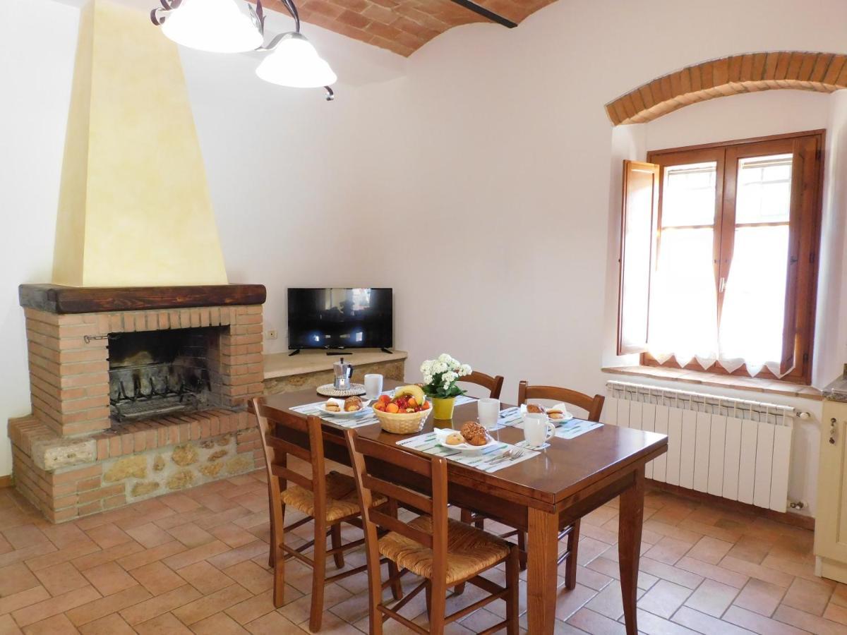 Casa Vacanze Senesi Σαν Τζιμινιάνο Εξωτερικό φωτογραφία